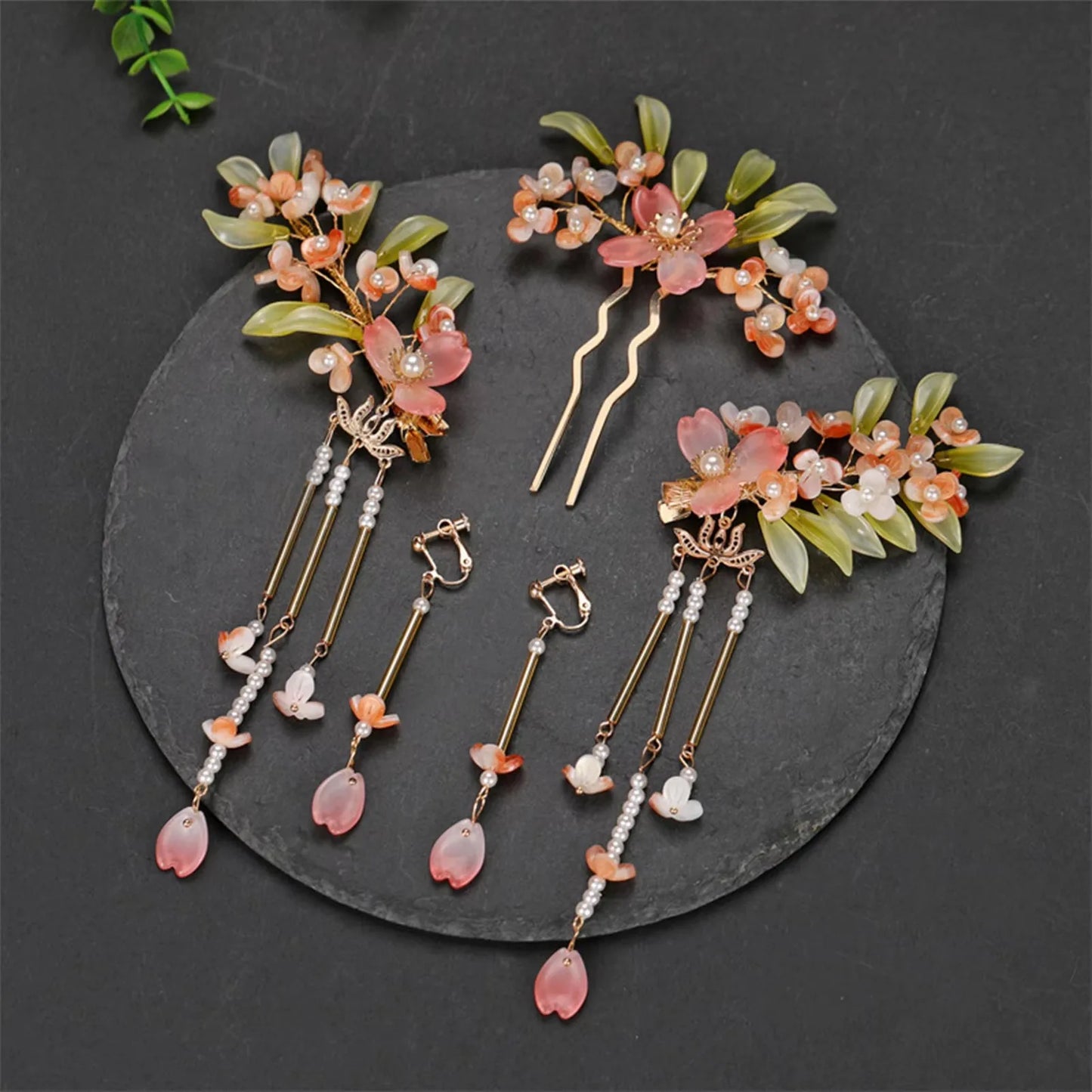 Chinese Hanfu Hair Accessories Set – Elegant Bridal & Retro Wedding Headdress 💖✨